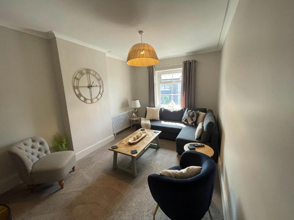 Coppice Farm House, Harrogate photo 4