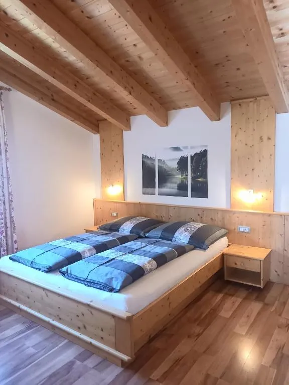 Pferdehof Ansteingut, hotel v destinaci Sluderno