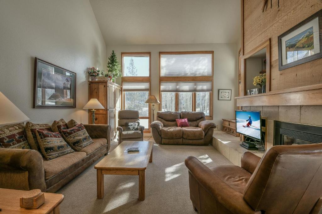 Quicksilver 1608 by SummitCove Lodging, Keystone