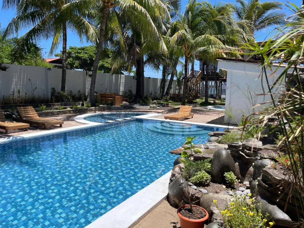 The Beach Break Hotel El Cocal, hotel in Playa San Blas