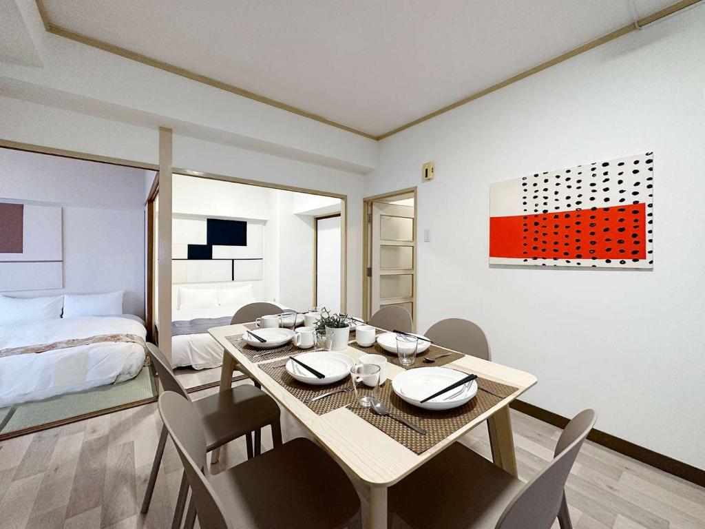 Dai3kuboi by b hotel - 3BR for 9 person, min walk to Peace Park, Hirošima