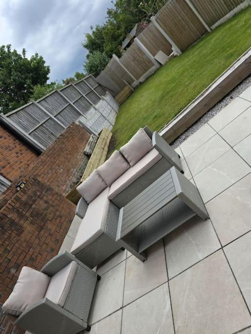3 Bedroom Detached House, Whitchurch photo 7