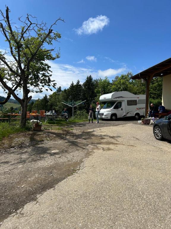 Camping, bring your tent, van or caravan, Granitztal Weißenegg