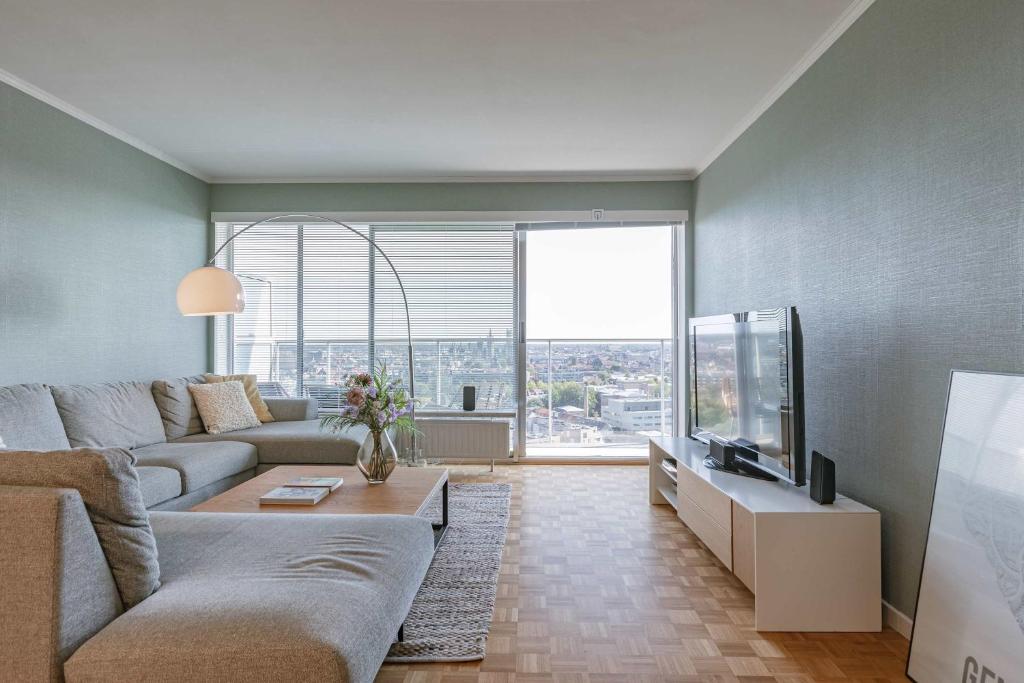 Huswell - Bright apartment with city view and terrace, Gent