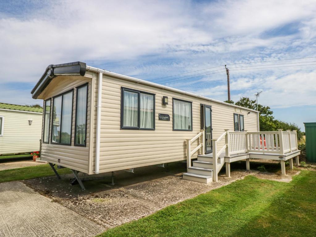 Coastal Cottage, Chichester
