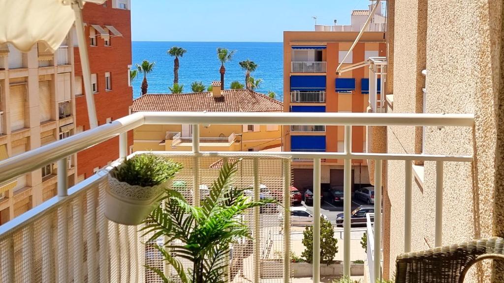 EL RUBIAL con Vistas al Mar , Parking y Wifi - By Aloha Palma - 2
