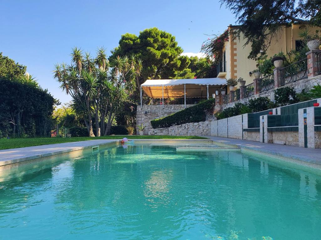 Villa Tommaso Maruggi, Sicilia, con Jacuzzi e piscina privata - 3