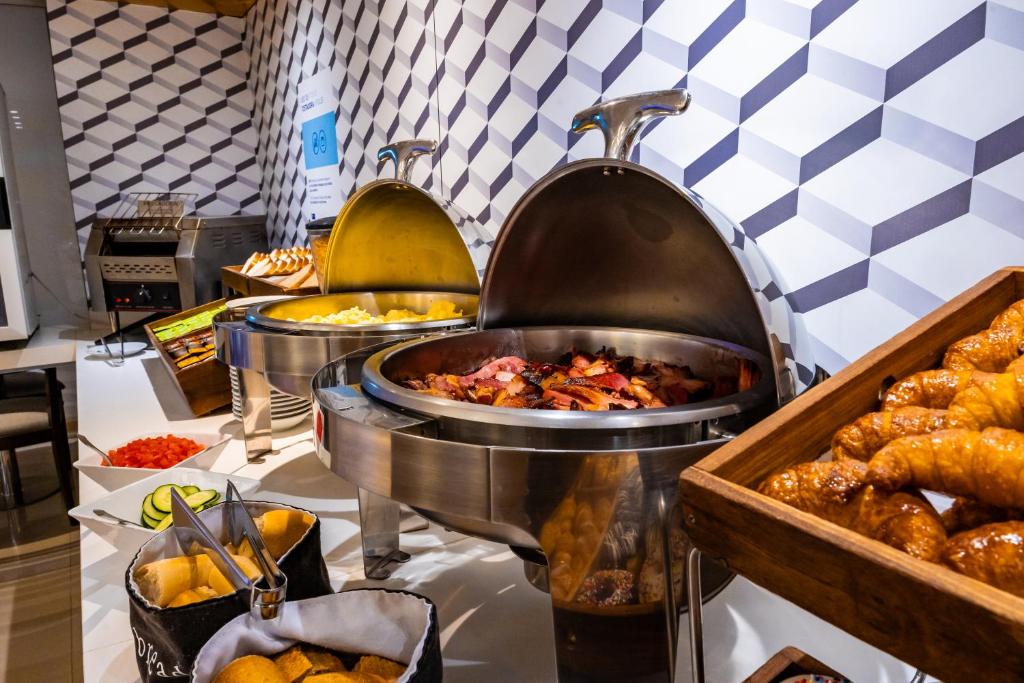 Holiday Inn Express Rosario by IHG - 4