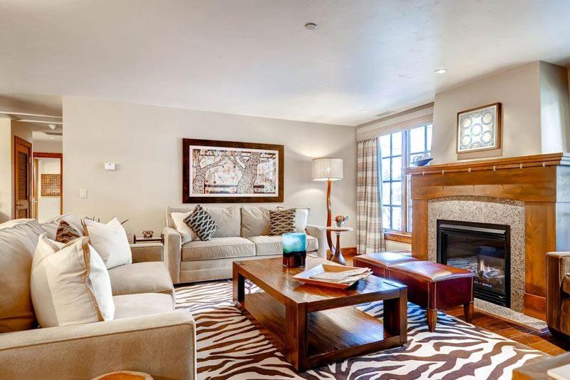 Ascent 103 by East West Hospitality, Avon