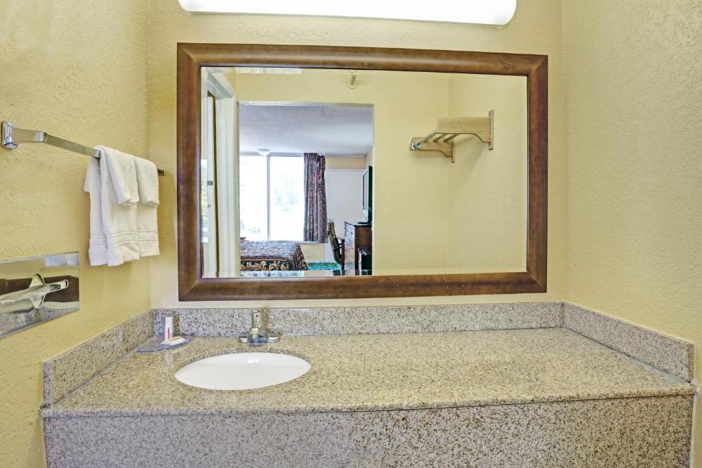 Days Inn by Wyndham Norfolk Military Circle, Norfolk (VA) 2024