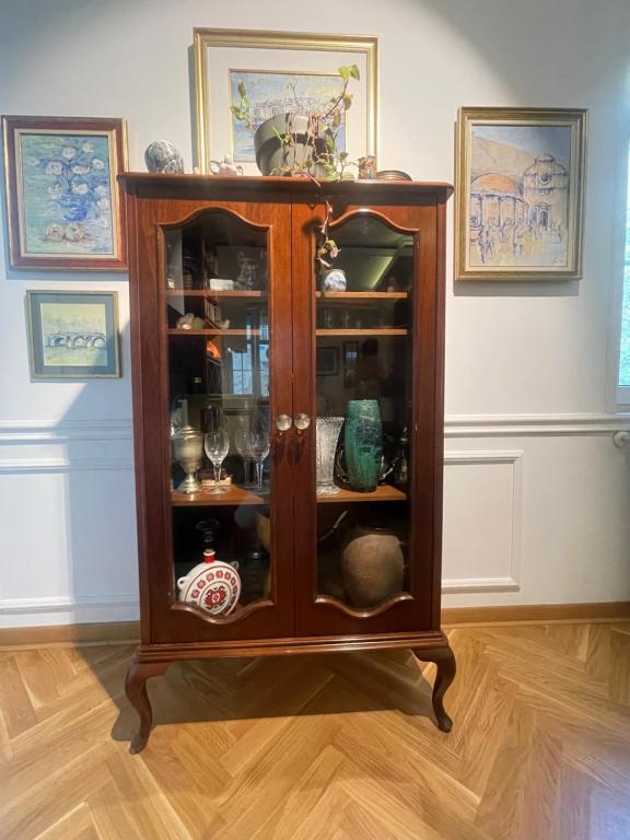 The Crown Luxury Suite - 5