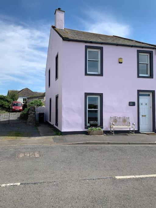Cladach Cottage - Seafront, Isle of Whithorn
