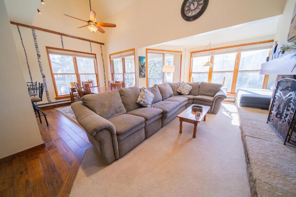 Quicksilver 1659 by SummitCove Lodging, Keystone