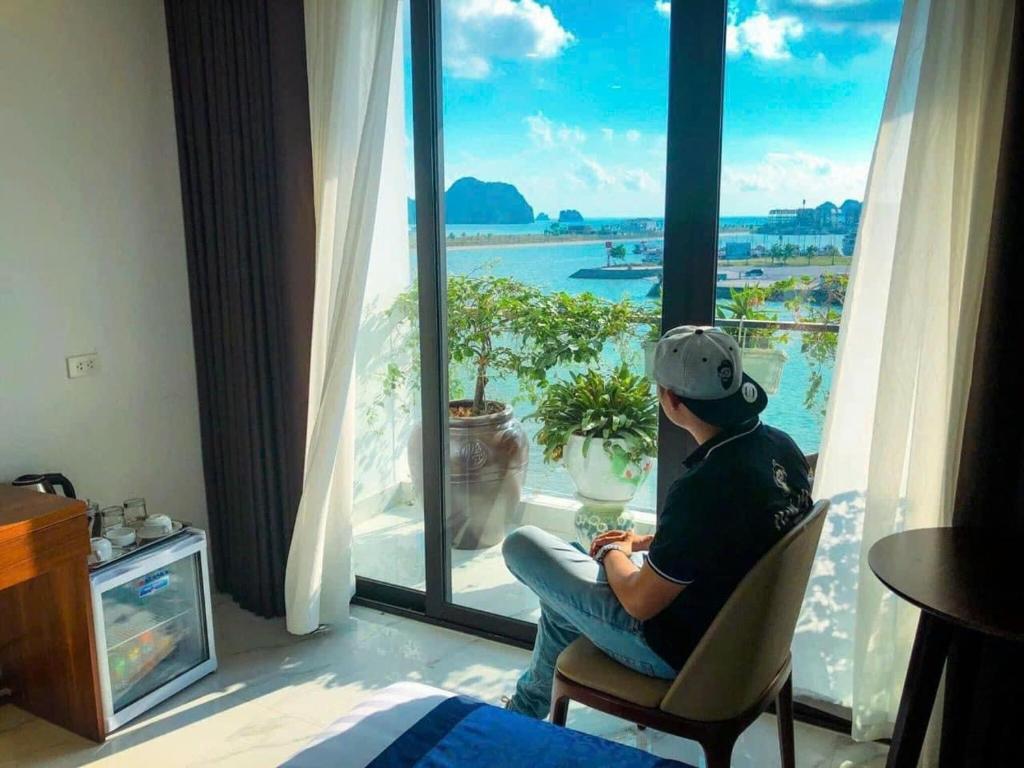 Ha Long Land Hotel