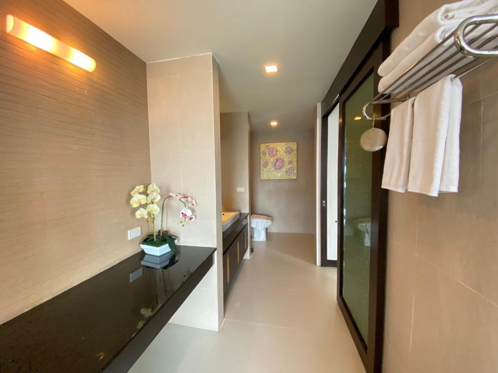 Phòng tắm
