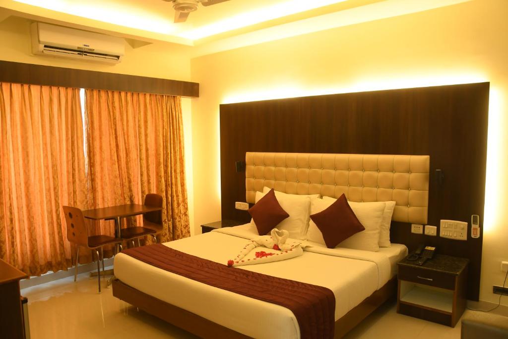 1. Hotel SR..