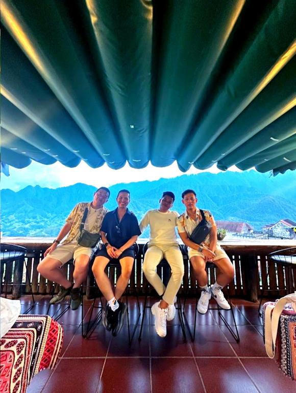 Daun Pisang Homestay & Halal Food