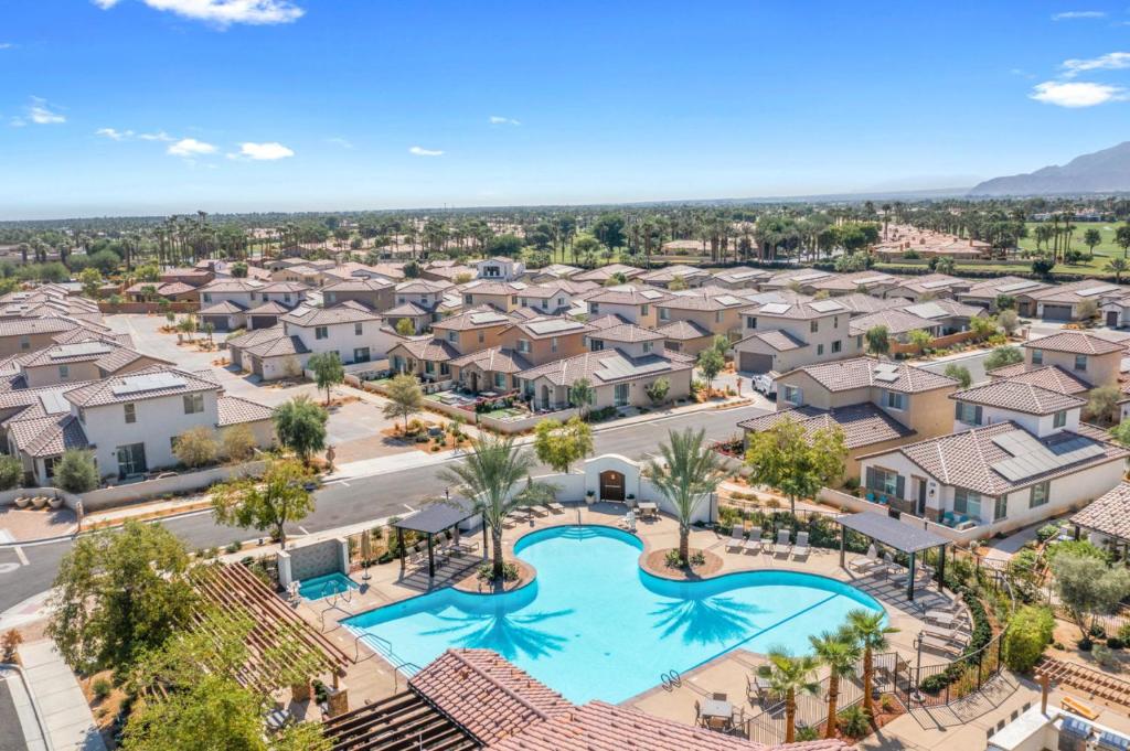 PGA Signature at its FINEST Steps to resort Game Room Luxe Interior, La Quinta