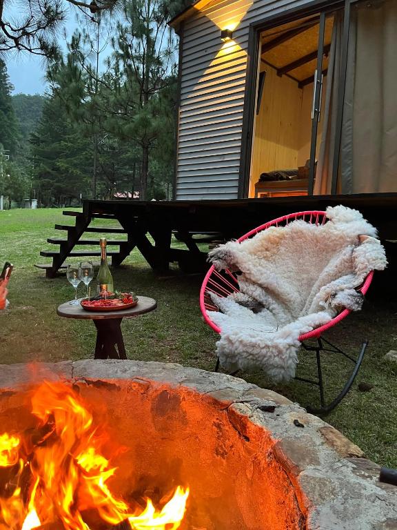 Tiny Cozy Cabin las moras, San Mateo Río Hondo