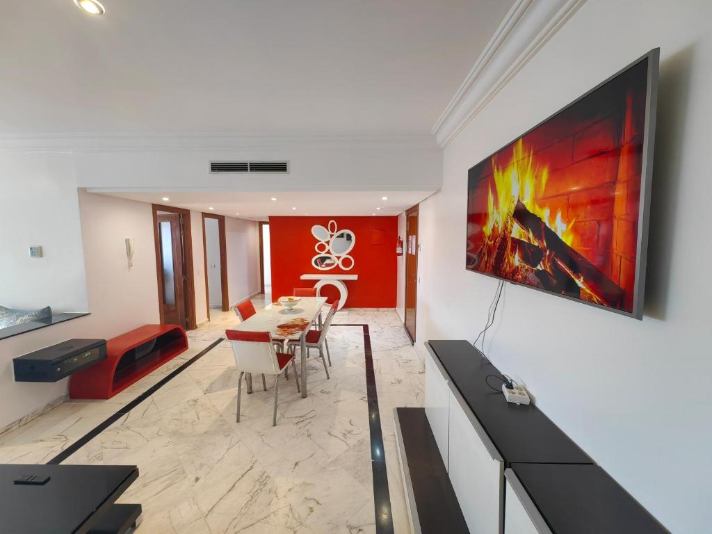 Shared lounge/TV area