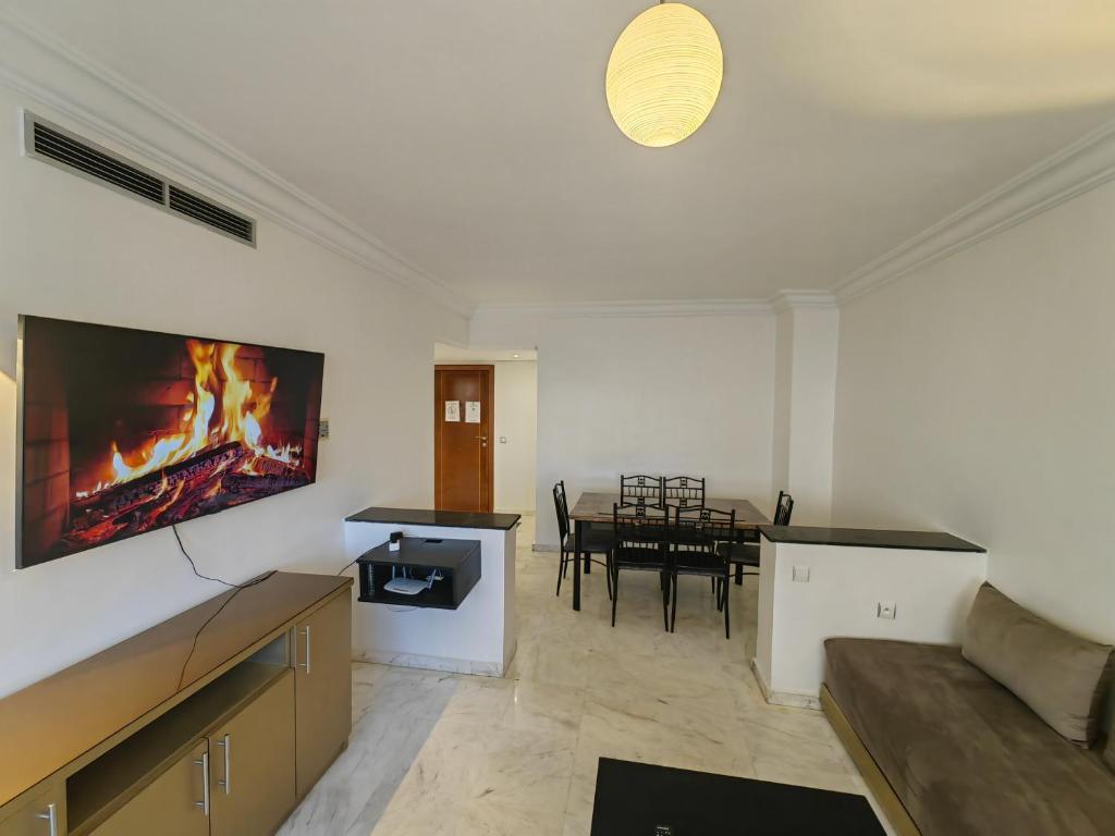 Shared lounge/TV area