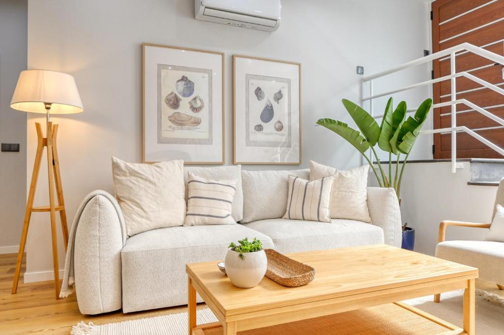 Seashell, a Home in Madeira, Machico