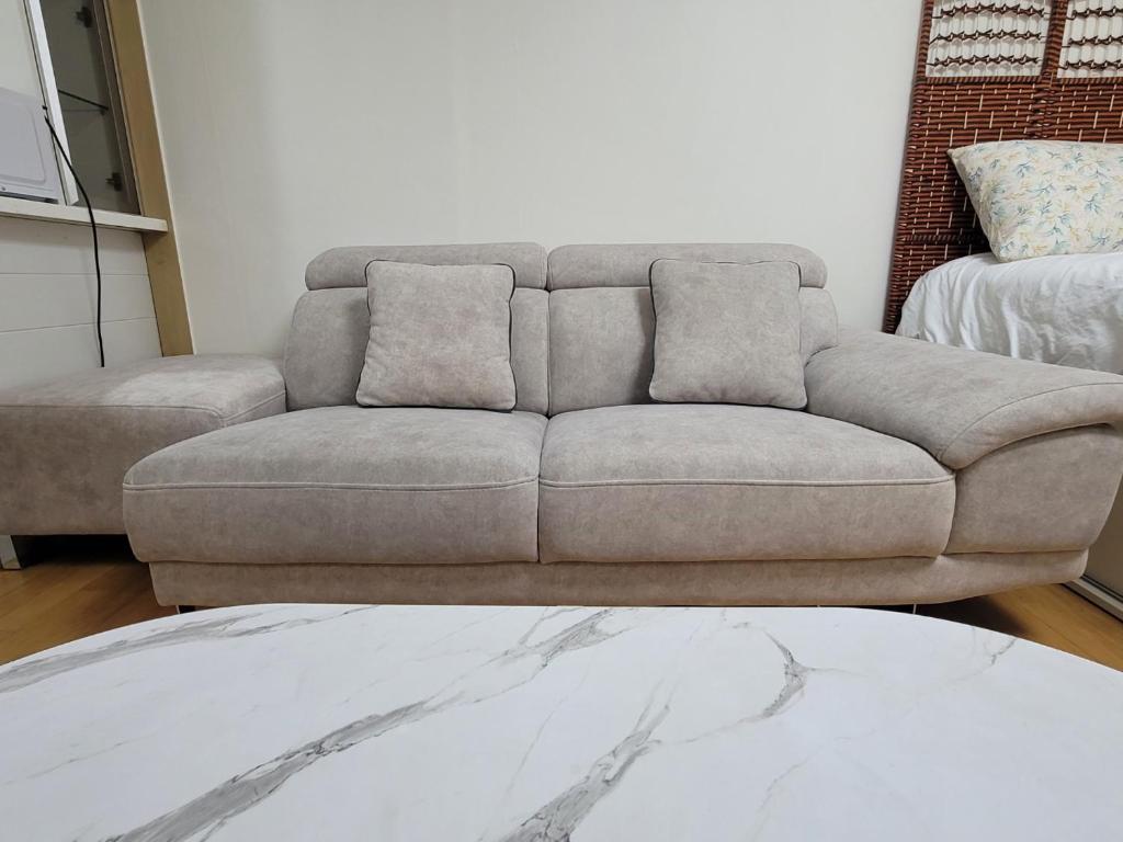 어반스페이스 거실