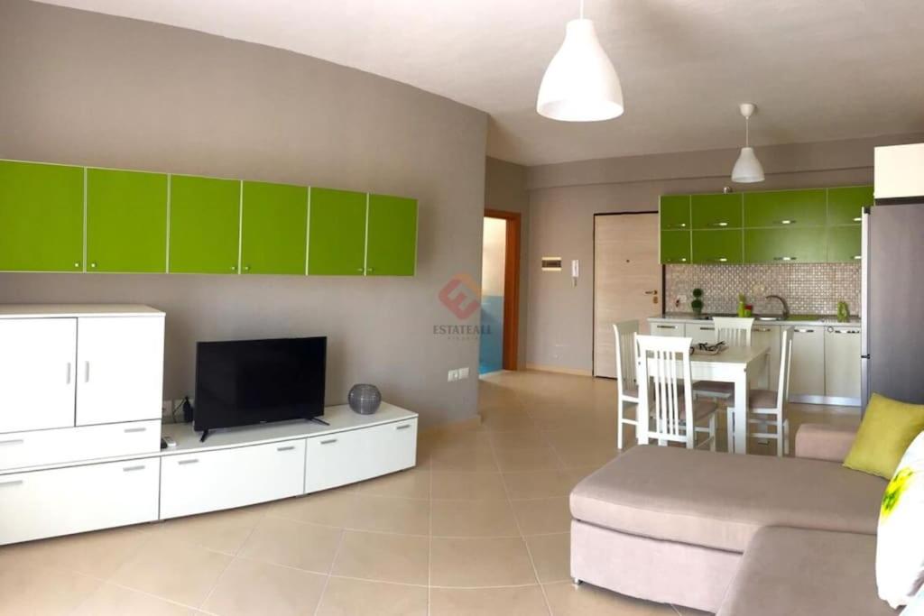 Lungo Mare Appartment, Vlorë