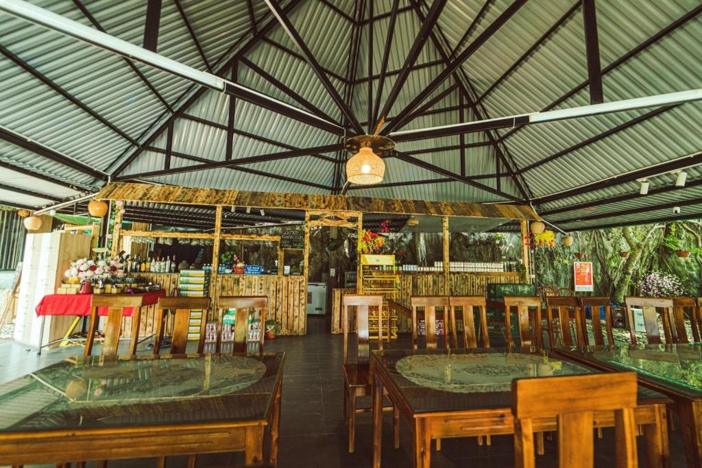 Trang An Royal Bungalow