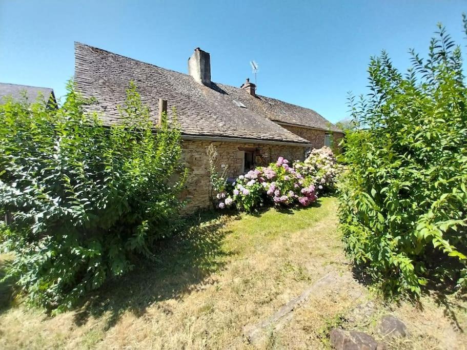 maison en pierres, Pradinas