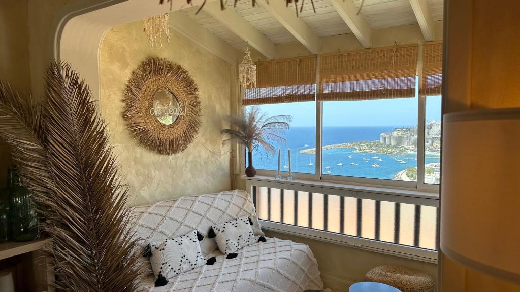 Boho style bungalow with ocean view - 4