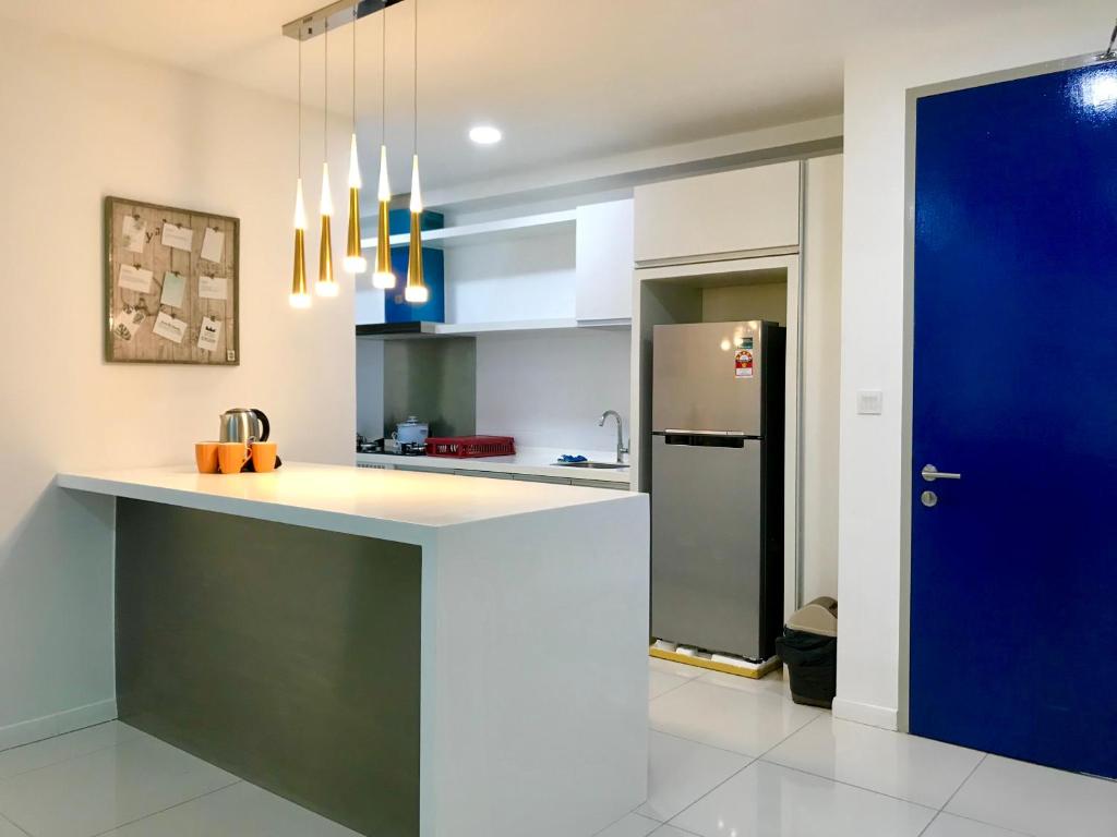 68m2 2 slaapkamer, 1 privé badkamer Appartement in Centraal zakendistrict (Sunset Seaview Vacation Condos @ Infinity Avenue)