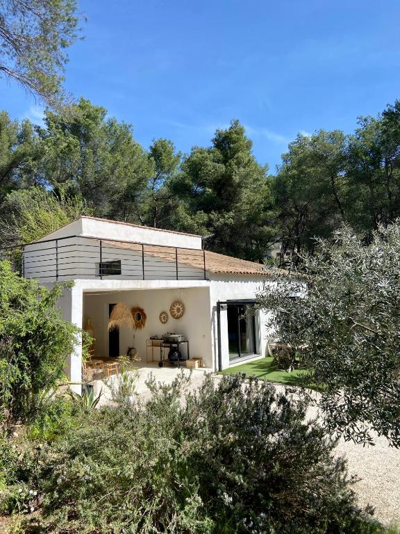 Superbe maison avec jacuzzi, Ventabren