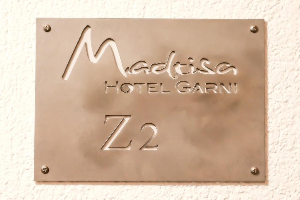 Hotel Garni Madrisa - 4