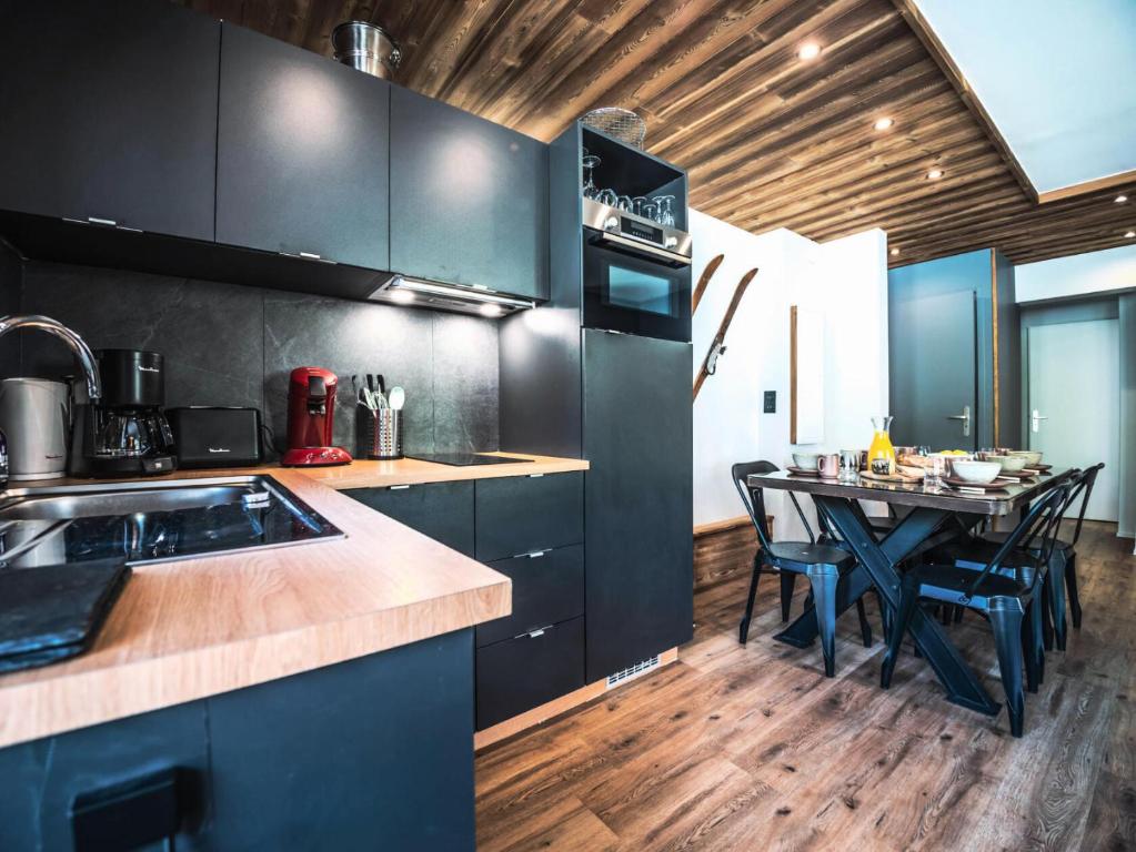 Résidence Rond Point Des Pistes B - Appartement rénové·Départ et retour ski aux pieds· MAE-2414 - 2