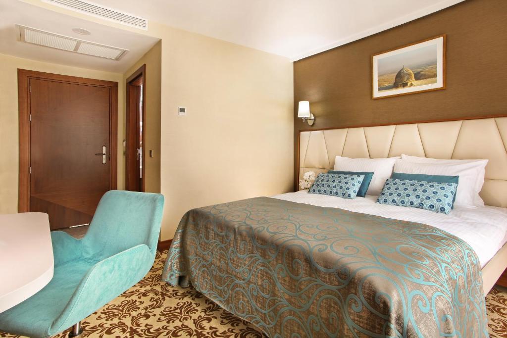 Mard-Inn Hotel photo