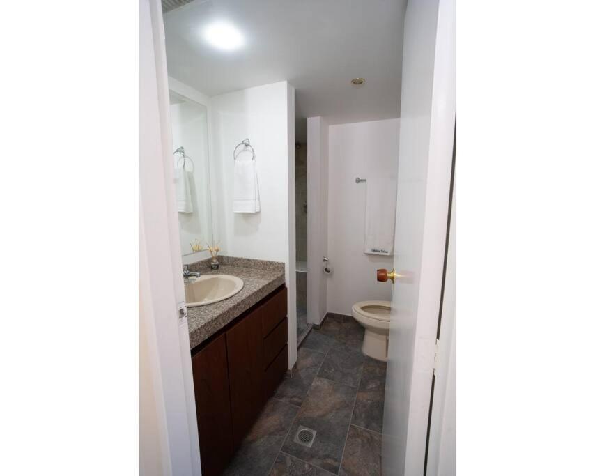 Amplio Apartamento con Vista Top - 4