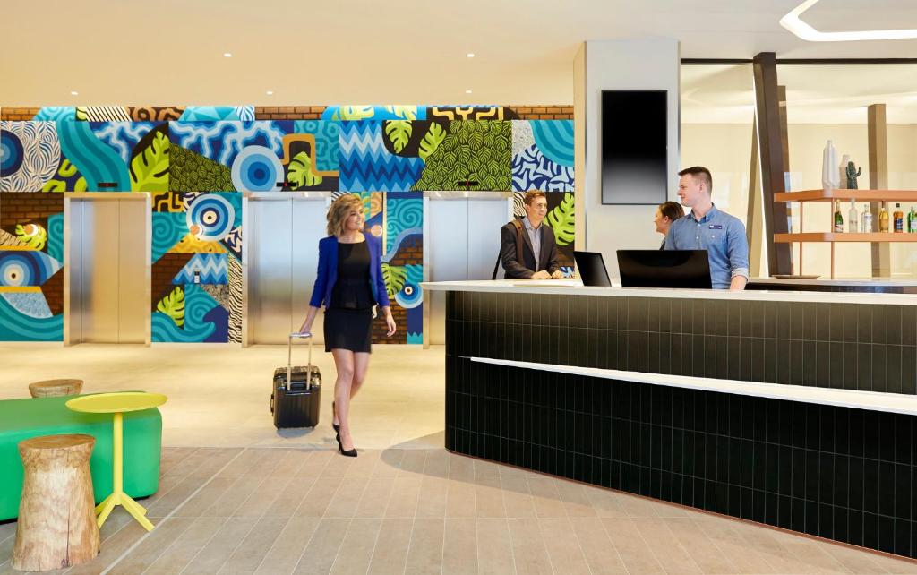 Holiday Inn Express Adelaide City Centre By IHG
