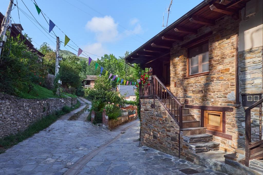 El Pajariel ll, Valdecañada