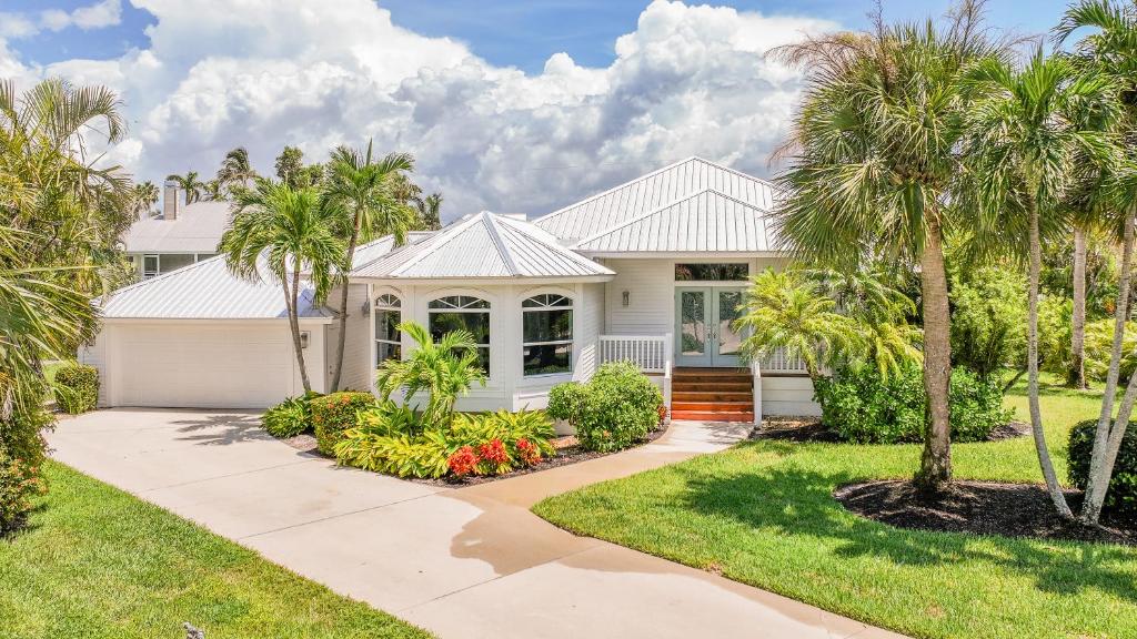 Beach Please, Sanibel