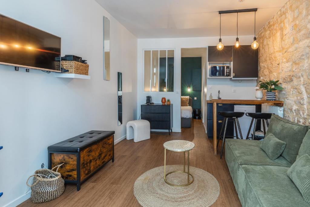 Île SAINT LOUIS, NOTRE DAME, suite 1 chambre 2 à 4p - 3
