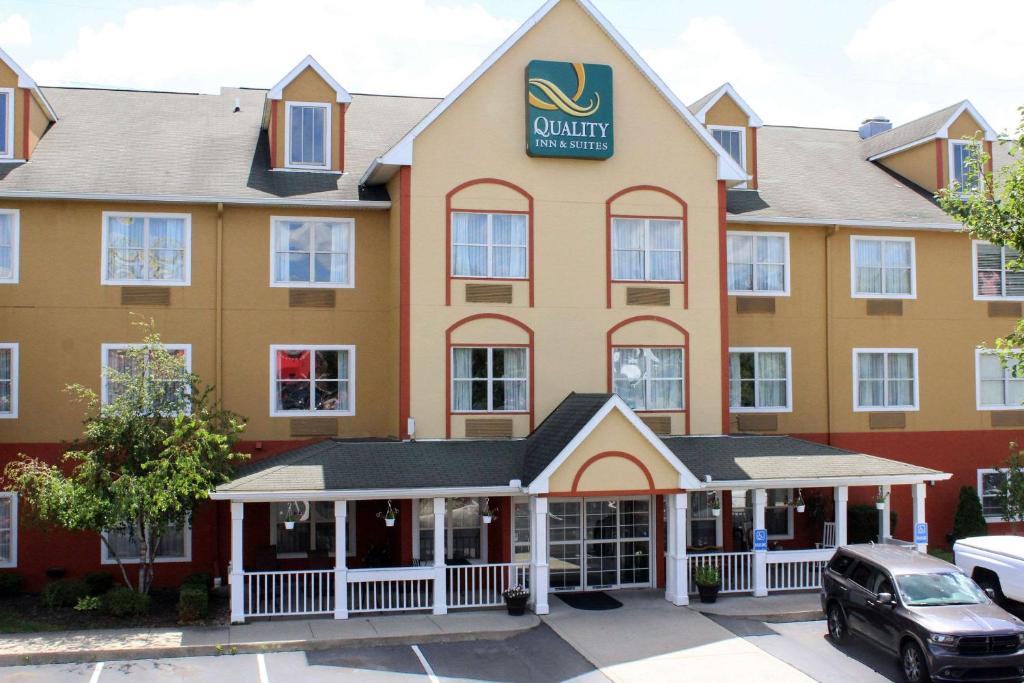 Quality Inn & Suites Cincinnati Sharonville, Sharonville