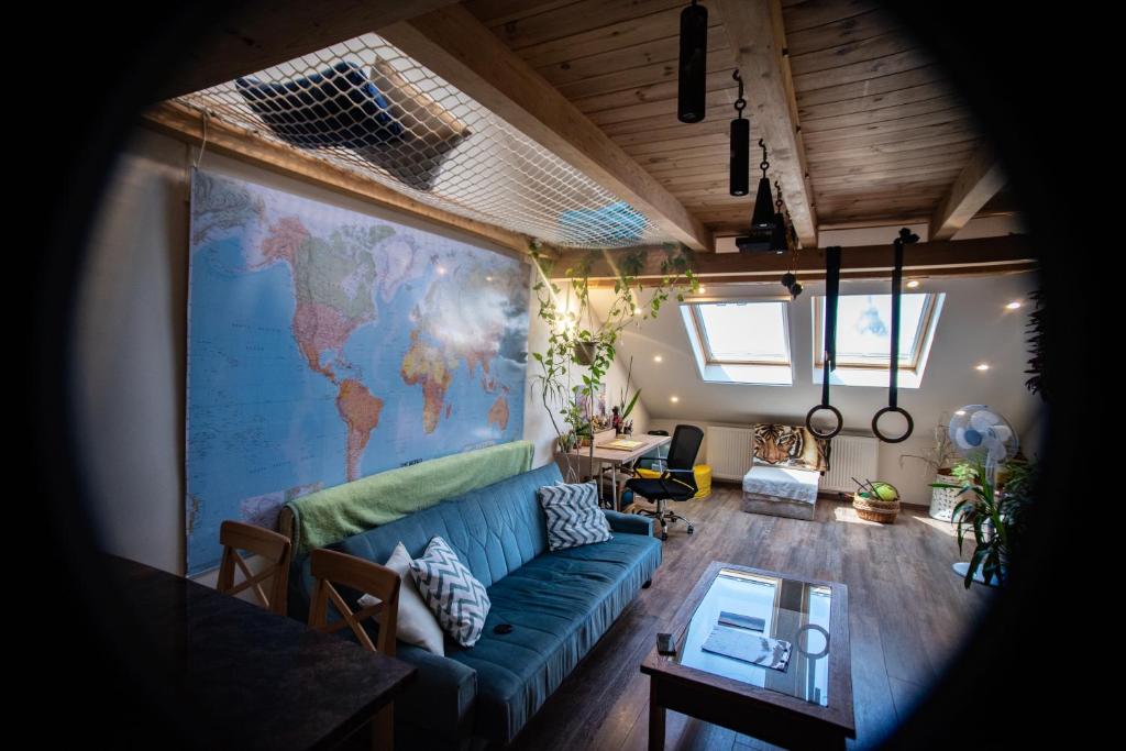 Treehouse apartment, Segedín