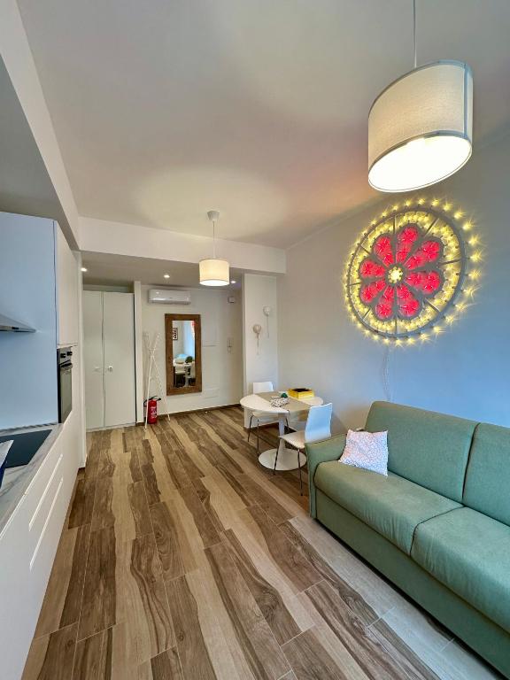 Rainbow Luxury Home Bari - 3