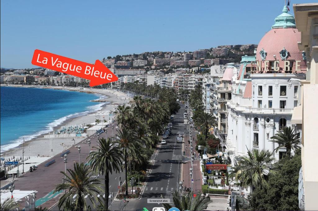 Luxury apartment on Promenade des Anglais in Nice - 4