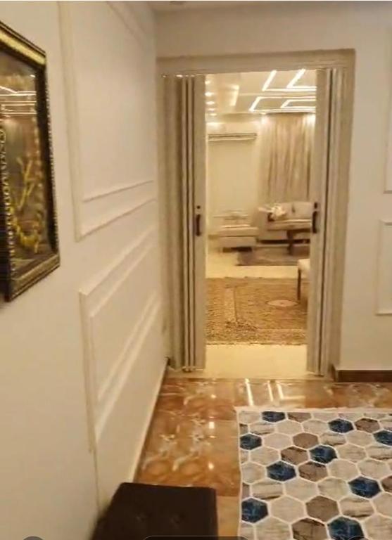 شقة فاخرة لعائلة بالمهندسين, Káhira