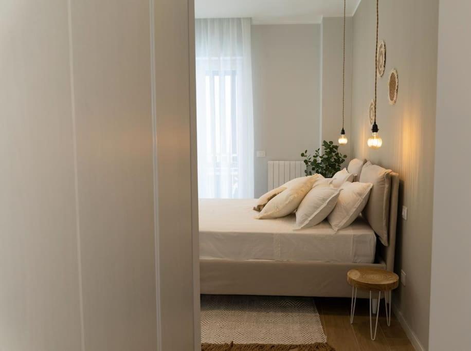 Maison Lisa - NEW stylish central home in Salerno - 4