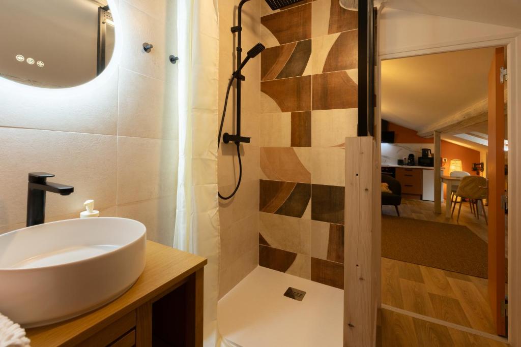 TerraCosy 2 personnes - Climatisé, Wifi, proche centre & restaurants - 5