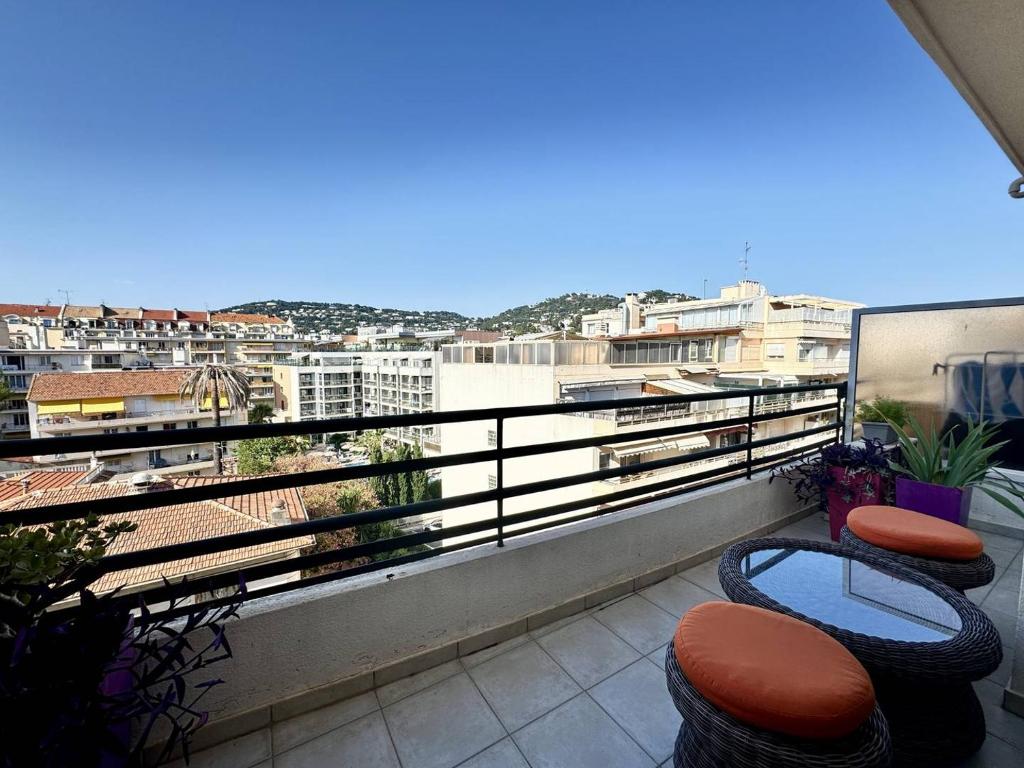 Cannes proche Croisette - 2 pièces au calme avec terrasse - 3