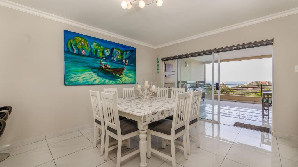 46 Malibu, Beverly Hills Estate, Ballito